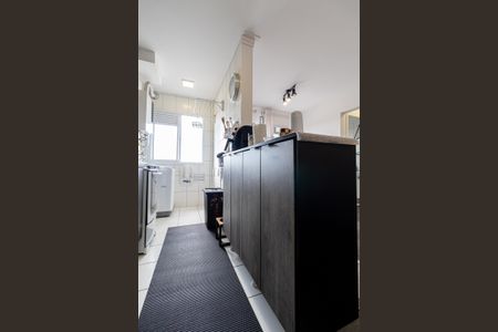 Apartamento à venda com 48m², 2 quartos e 1 vaga Apartamento à venda com 48m², 2 quartos e 1 vagaCozinha e Área de Serviço