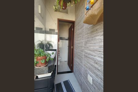 Casa à venda com 220m², 4 quartos e 2 vagasLavabo da Área externa