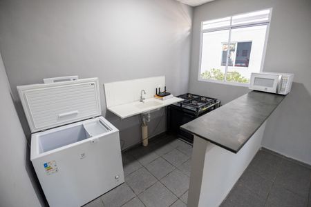Apartamento para alugar com 40m², 2 quartos e 1 vagaÁrea comum - Salão de festas