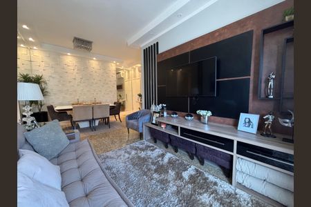 Apartamento à venda com 89m², 2 quartos e 2 vagasSala