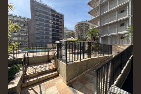 Apartamento à venda com 89m², 2 quartos e 2 vagasÁrea comum - Piscina