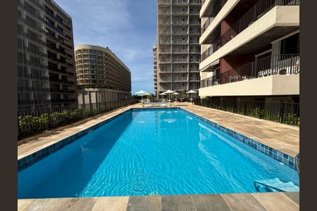 Apartamento à venda com 89m², 2 quartos e 2 vagasÁrea. Comum - piscinas