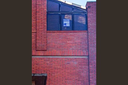 Casa de condomínio à venda com 359m², 3 quartos e 4 vagas Casa de condomínio à venda com 359m², 3 quartos e 4 vagasPlaquinha