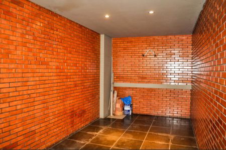 Casa de condomínio à venda com 359m², 3 quartos e 4 vagas Casa de condomínio à venda com 359m², 3 quartos e 4 vagasGaragem