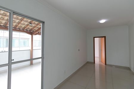 Apartamento à venda com 124m², 3 quartos e 2 vagasSala 2