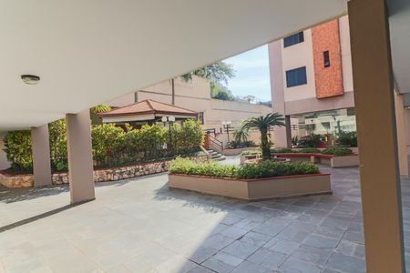 Apartamento à venda com 70m², 3 quartos e 4 vagas Apartamento à venda com 70m², 3 quartos e 4 vagasÁrea comum - Condomínio