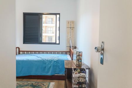 Apartamento à venda com 70m², 3 quartos e 4 vagas Apartamento à venda com 70m², 3 quartos e 4 vagasQuarto