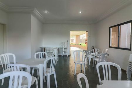 Apartamento à venda com 70m², 3 quartos e 4 vagas Apartamento à venda com 70m², 3 quartos e 4 vagasÁrea comum - Salão de festas