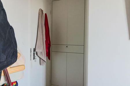 Apartamento à venda com 70m², 3 quartos e 4 vagas Apartamento à venda com 70m², 3 quartos e 4 vagasSuíte