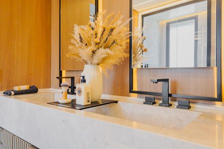 Apartamento à venda com 185m², 2 quartos e 2 vagasBanheiro da Suíte 2