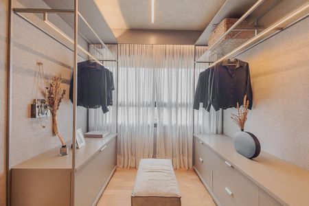 Apartamento à venda com 185m², 2 quartos e 2 vagasCloset da suíte 2