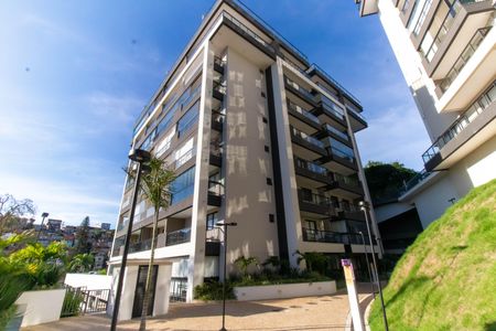 Studio à venda com 38m², 1 quarto e 1 vaga Studio à venda com 38m², 1 quarto e 1 vagaFachada