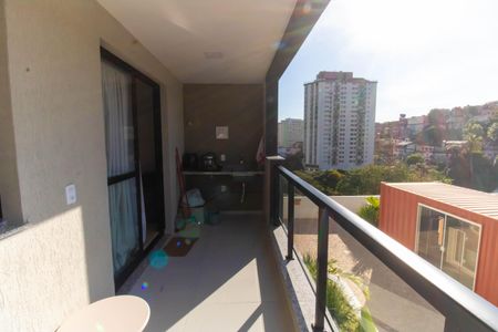 Studio à venda com 38m², 1 quarto e 1 vaga Studio à venda com 38m², 1 quarto e 1 vagaVaranda