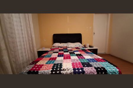 Casa à venda com 203m², 3 quartos e 2 vagasSuíte