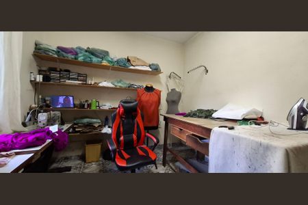 Casa à venda com 203m², 3 quartos e 2 vagasEdícula - quarto 1