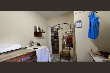 Casa à venda com 203m², 3 quartos e 2 vagasEdícula - quarto 1