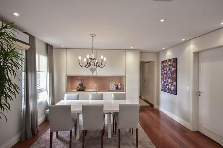 Apartamento à venda com 129m², 3 quartos e 3 vagasSala