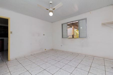 Casa à venda com 100m², 2 quartos e 2 vagasQuarto 1