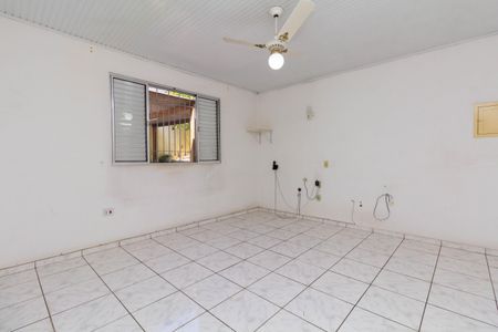 Casa à venda com 100m², 2 quartos e 2 vagasQuarto 1