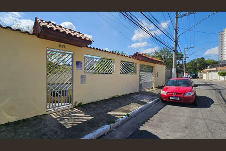 Casa à venda com 100m², 2 quartos e 2 vagasFachada