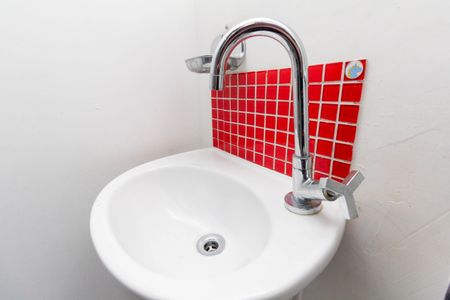 Casa à venda com 100m², 2 quartos e 2 vagasBanheiro 3