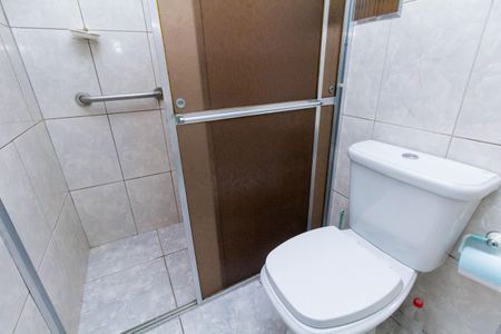 Casa à venda com 100m², 2 quartos e 2 vagasBanheiro 1