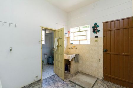 Casa à venda com 100m², 2 quartos e 2 vagasÁrea de Serviço