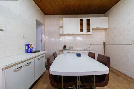 Casa à venda com 100m², 2 quartos e 2 vagasCozinha