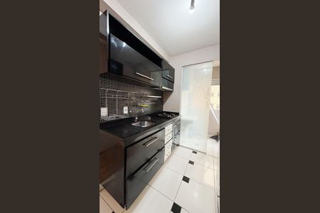 Apartamento para alugar com 46m², 2 quartos e 1 vaga Apartamento para alugar com 46m², 2 quartos e 1 vagaCozinha 3