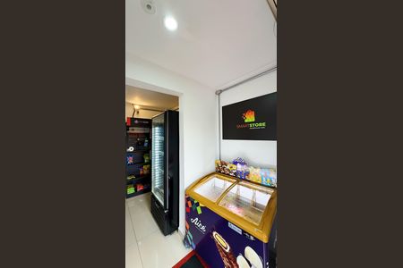 Apartamento para alugar com 46m², 2 quartos e 1 vaga Apartamento para alugar com 46m², 2 quartos e 1 vagaÁrea comum - mercadinho