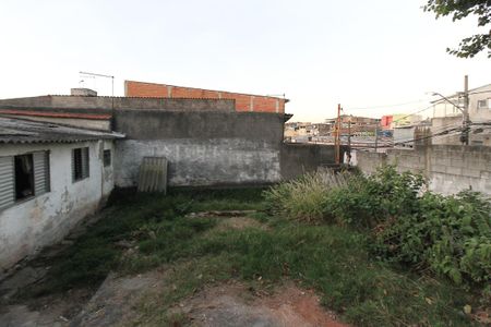 Casa à venda com 221m², 1 quarto e 2 vagasQuintal