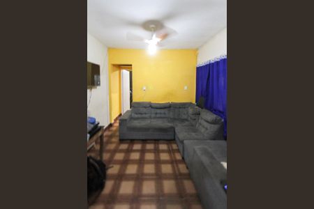 Casa à venda com 221m², 1 quarto e 2 vagasSala