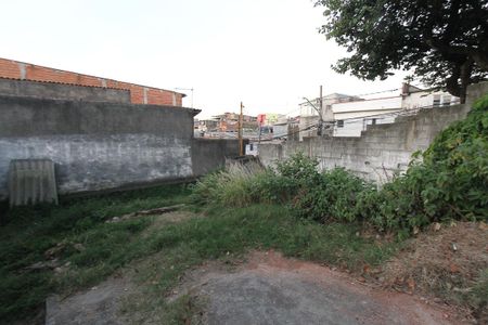 Casa à venda com 221m², 1 quarto e 2 vagasQuintal