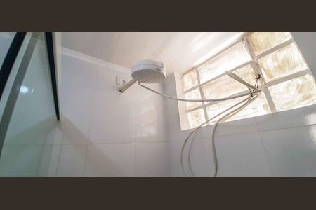 Apartamento à venda com 65m², 2 quartos e 1 vaga Apartamento à venda com 65m², 2 quartos e 1 vagaBanheiro