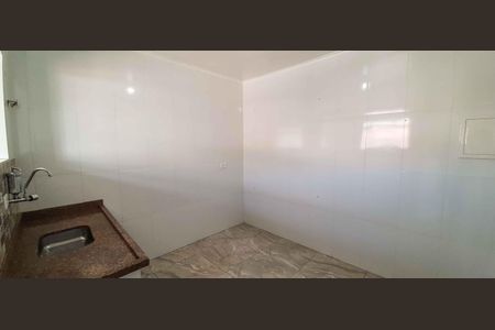 Apartamento à venda com 65m², 2 quartos e 1 vaga Apartamento à venda com 65m², 2 quartos e 1 vagaCozinha