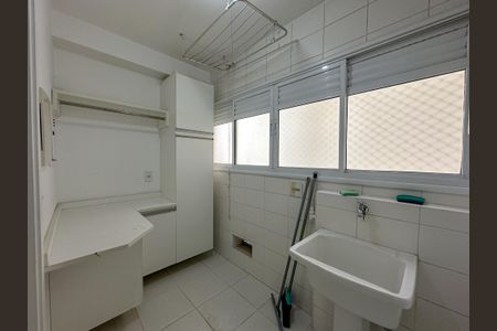 Apartamento à venda com 130m², 3 quartos e 2 vagasÁrea de Serviço 