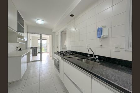 Apartamento à venda com 130m², 3 quartos e 2 vagasCozinha