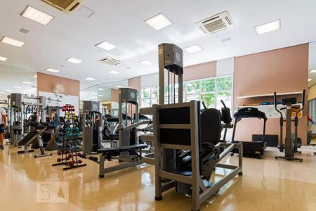 Apartamento à venda com 130m², 3 quartos e 2 vagasAcademia