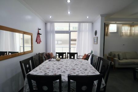 Apartamento para alugar com 100m², 3 quartos e sem vagaSala