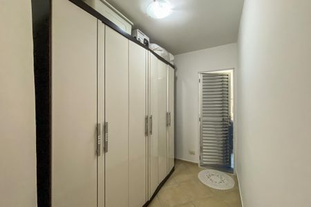 Casa à venda com 70m², 2 quartos e sem vagaSuíte