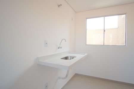 Apartamento à venda com 37m², 2 quartos e sem vagaCozinha