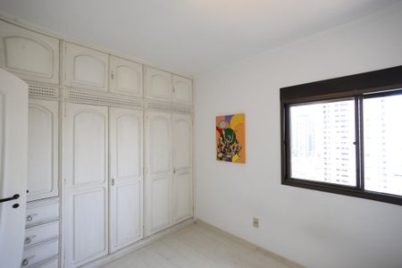 Apartamento à venda com 199m², 4 quartos e 3 vagasQuarto 1