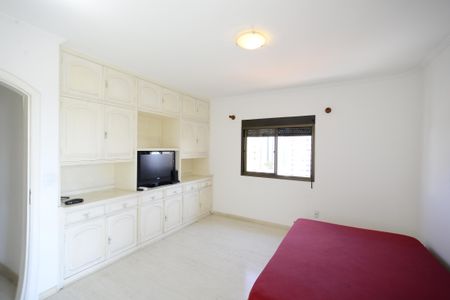 Apartamento à venda com 199m², 4 quartos e 3 vagasSuíte 1