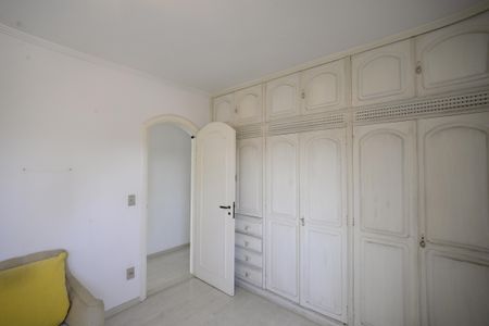 Apartamento à venda com 199m², 4 quartos e 3 vagasQuarto 1