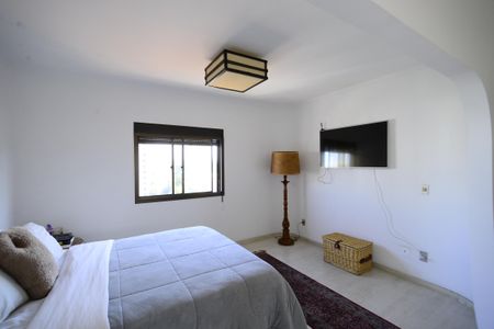 Apartamento à venda com 199m², 4 quartos e 3 vagasSuíte 2