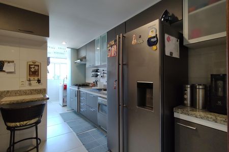 Apartamento à venda com 114m², 3 quartos e 2 vagasCozinha - Armários