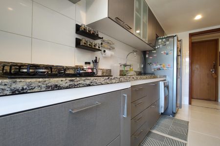 Apartamento à venda com 114m², 3 quartos e 2 vagasCozinha - Armários