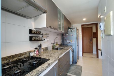 Apartamento à venda com 114m², 3 quartos e 2 vagasCozinha - Armários