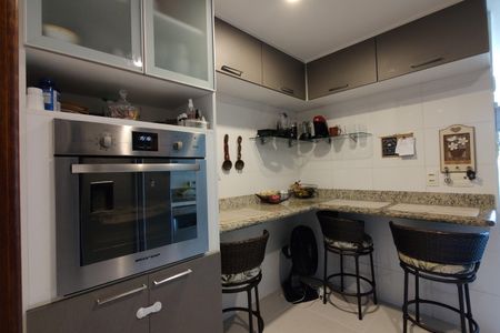 Apartamento à venda com 114m², 3 quartos e 2 vagasCozinha - Armários