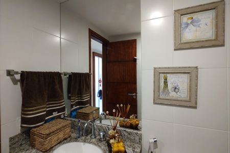 Apartamento à venda com 114m², 3 quartos e 2 vagasBanheiro Social